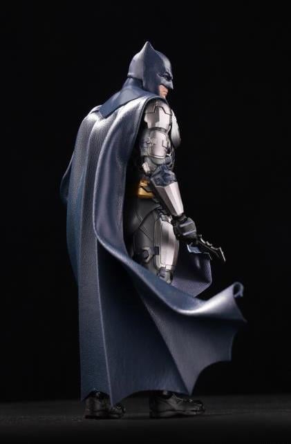 Modoking The Flash (2023) DC Comics Batman 1/12 Scale Plastic Model Kit - View 6