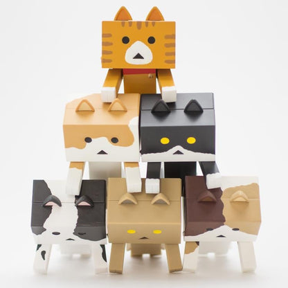 Sentinel Yotsuba&! Nyanboard Figure Collection Vol.2 Box of 10 Figures - View 15