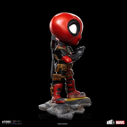 Iron Studios Marvel X-Men MiniCo Deadpool Collectible Figure (6-Inch) - View 7
