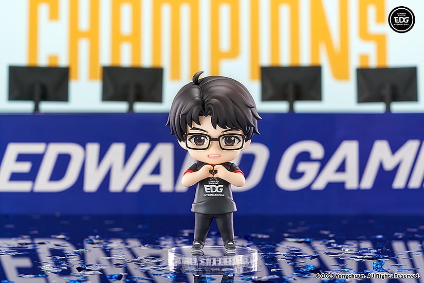 Good Smile EDward Gaming Nendoroid Light Meiko Figure (Tian "Meiko" Ye) - View 6