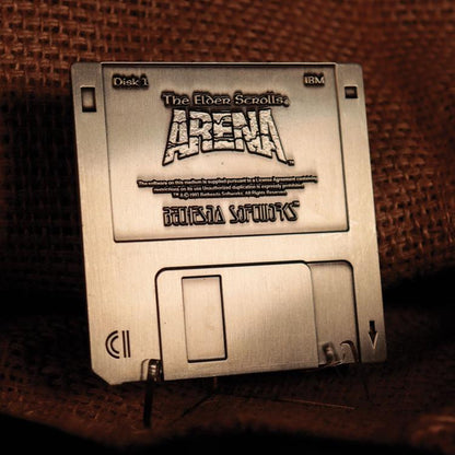 Fanattik Collectibles The Elder Scrolls Arena Floppy Disk Limited Edition Metal Replica - View 9