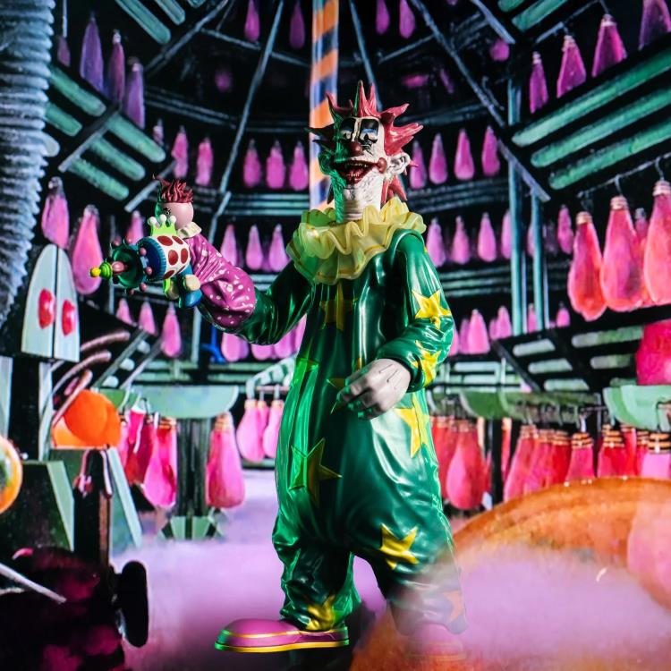 Trick or Treat Studios Killer Klowns from Outer Space Scream Greats Spikey Figure - View 3