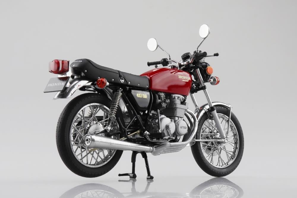 Aoshima Honda CB400F Light Ruby Red 1/12 Scale Die-Cast Motorcycle, 7-Inch - View 4