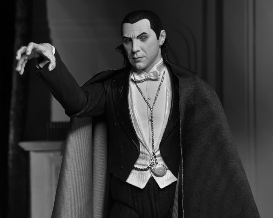NECA Universal Monsters Ultimate Dracula (Carfax Abbey) Figure - View 14