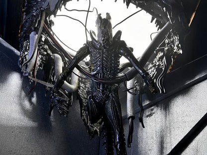 NECA Alien Romulus Suspended Lab Xenomorph XX121 Deluxe Plastic Action Figure - View 2