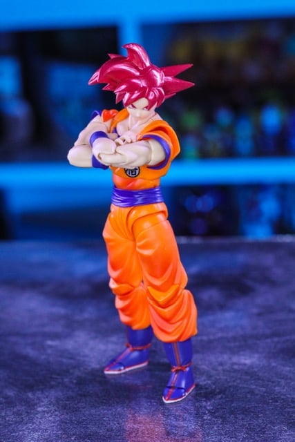 Bandai Tamashii Nations S.H.Figuarts Dragon Ball Super Super Saiyan God Goku (Saiyan God Instilled With the Light of Righteous Hearts) - View 9