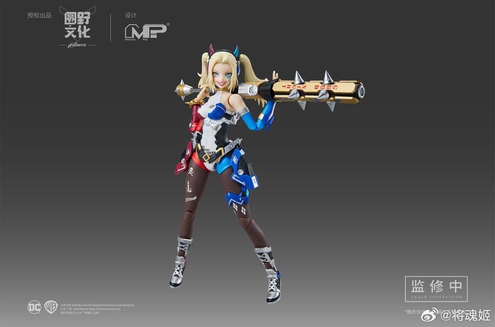 MS General DC Comics DC-03 Harley Quinn (Dual Body) 1/10 Scale Model Kit - View 4