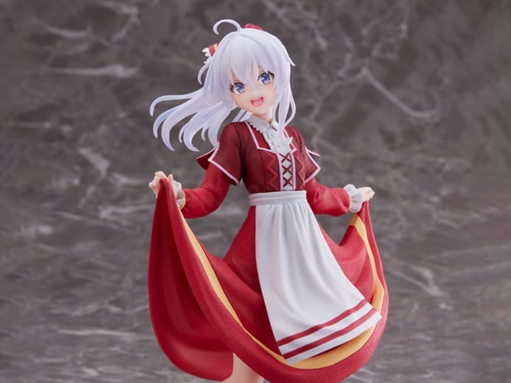 Taito Wandering Witch: The Journey of Elaina Elaina (Grape-Stomping Girl Ver.) Coreful Figure 7-Inch - View 2