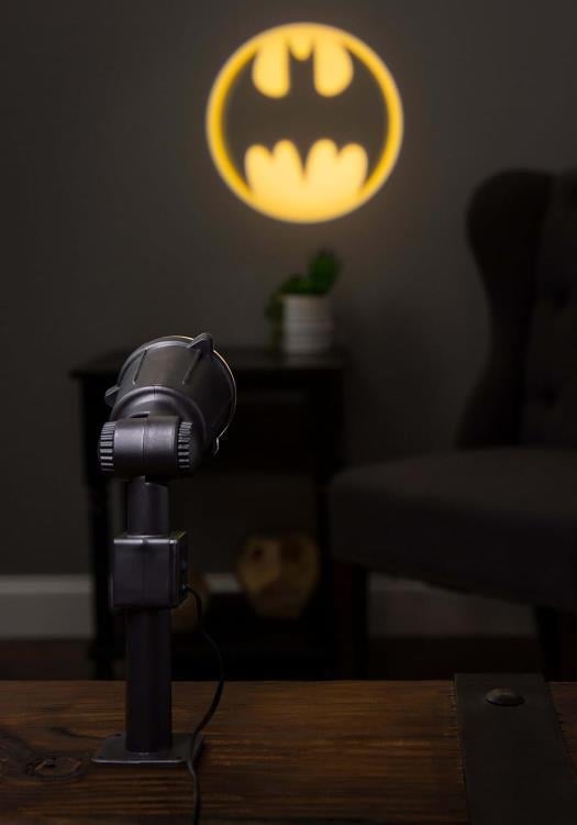Kurt S. Adler DC Comics Batman Bat Signal Projector (14-Inch) - View 3