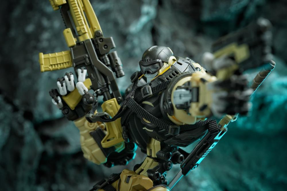 Toy Notch Astrobots Astrobotix AMW-01 Apollo Python 1/12 Scale 7-Inch Action Figure - View 15