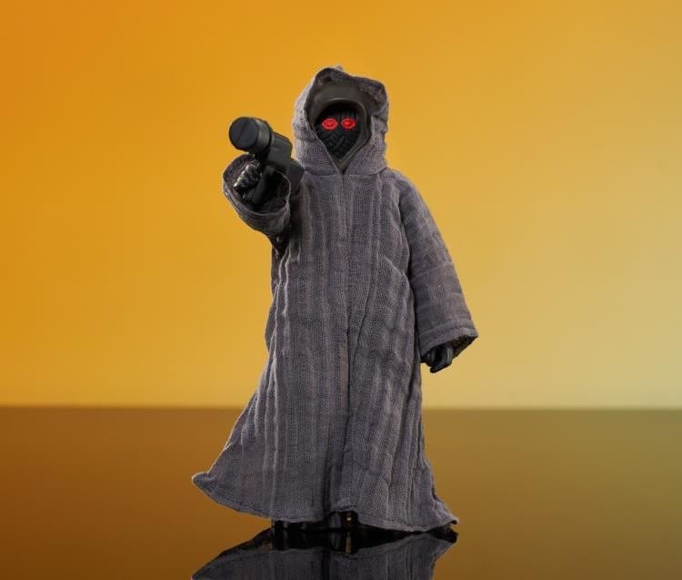 Gentle Giant Star Wars: The Mandalorian Offworld Jawa 1/6 Scale SDCC 2024 Exclusive Limited Edition Jumbo Figure - View 3
