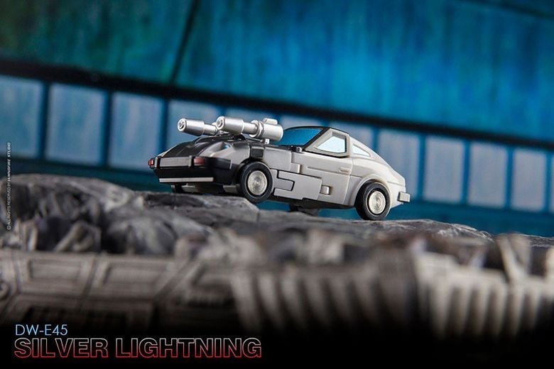 Dr. Wu DW-E45 Silver Lightning and DW-E46 Claw Worm Plastic Figure Set - View 6
