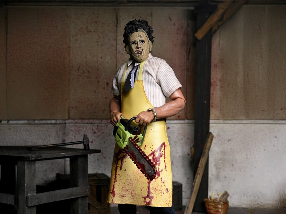 NECA The Texas Chainsaw Massacre Leatherface 8-Inch Clothed Action Figure - View 2