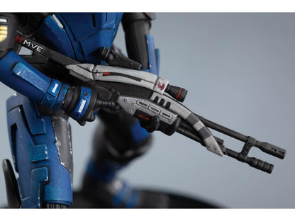 Dark Horse Mass Effect Garrus Vakarian 9-Inch PVC Statue - View 12