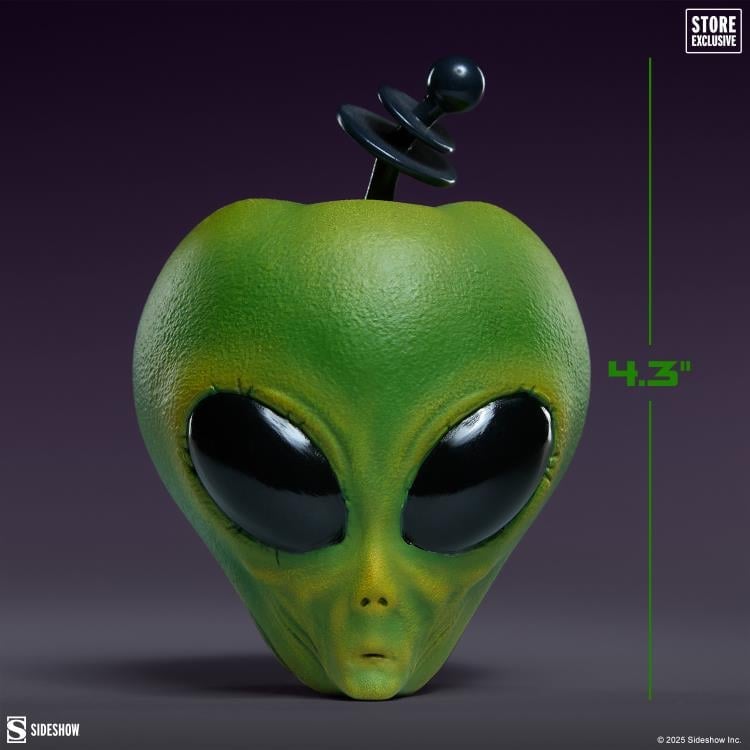Sideshow Collectibles Alien Apple Green Variant 4-Inch Polystone Prop Replica - View 5