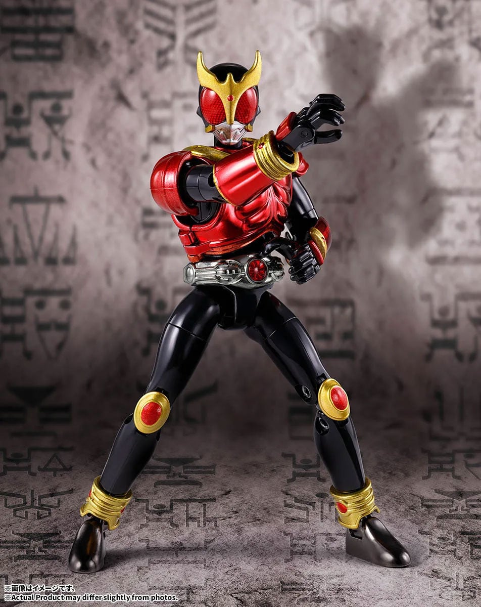 Bandai Souchaku Henshin Kamen Rider Kuuga Mighty Form Action Figure (4.9-Inch) - View 3