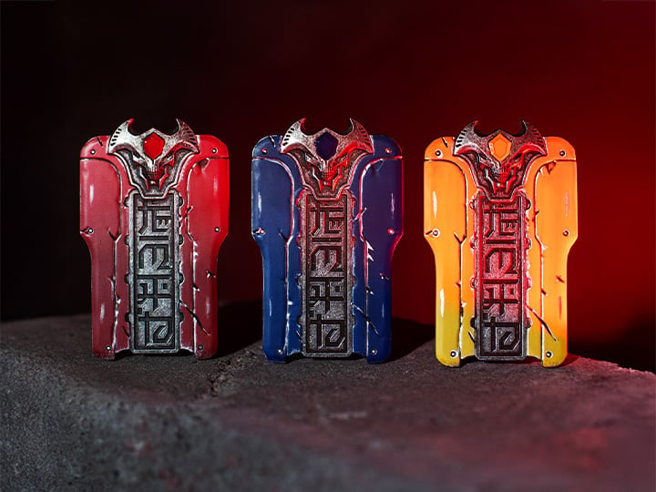 Bethesda Doom: The Dark Ages Keycard Replica 3-Pack in Zinc Alloy - View 2