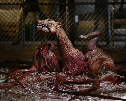 NECA The Thing Ultimate Dog Creature Set 7-Inch Figure - View 17