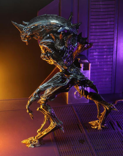 NECA Aliens Ultimate Rhino Alien Ver. 2 10-Inch Plastic Figure - View 16