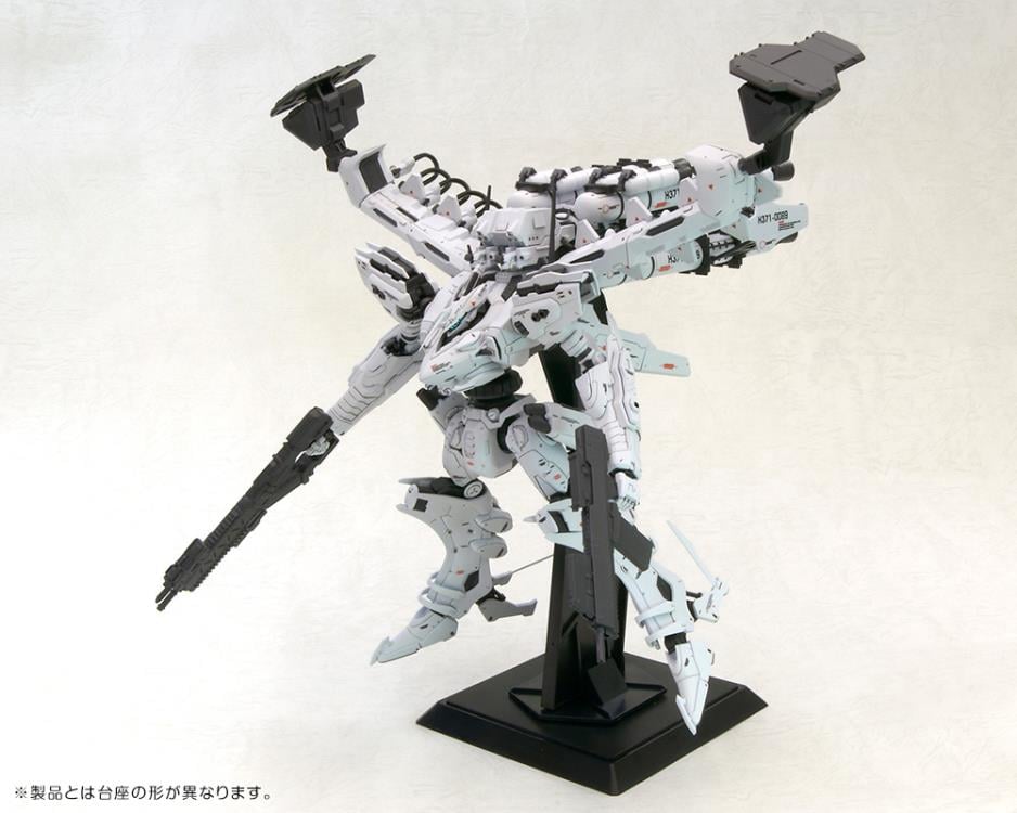 Kotobukiya Armored Core Variable Infinity Lineark White Glint & V.O.B. 1/72 Scale Model Kit Set (Reissue) - View 4
