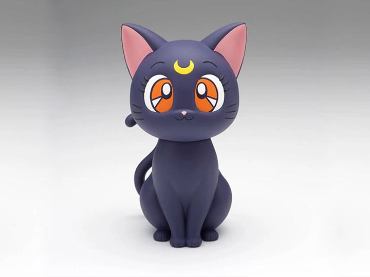 Bandai Banpresto Sailor Moon Sofvimates Luna Figure, 6-Inch - View 2