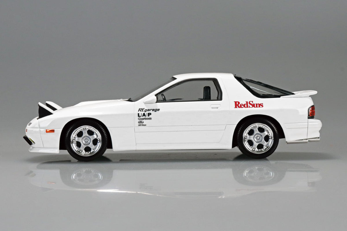 Aoshima Initial D Snap Kit #CM-3 Ryosuke's FC 1/32 Scale Model Kit - View 6