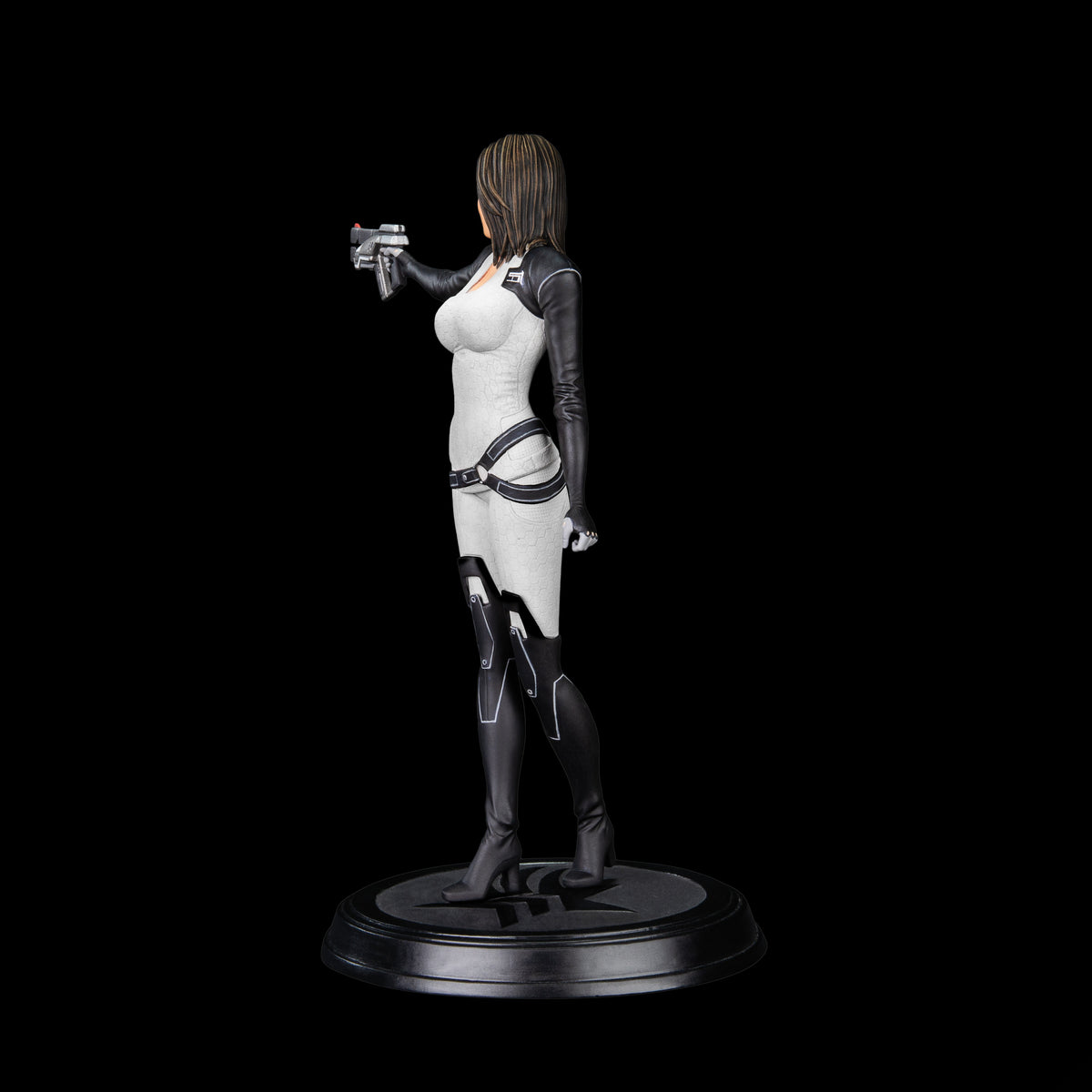 Dark Horse Mass Effect Miranda Lawson 8.5-Inch PVC Figure - View 7