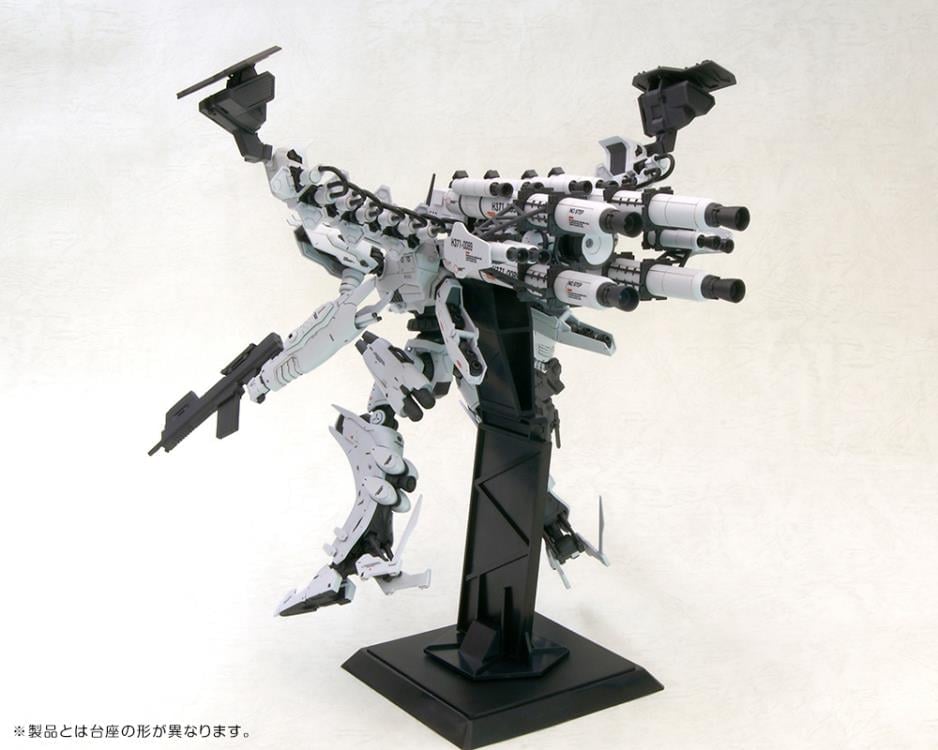 Kotobukiya Armored Core Variable Infinity Lineark White Glint & V.O.B. 1/72 Scale Model Kit Set (Reissue) - View 5