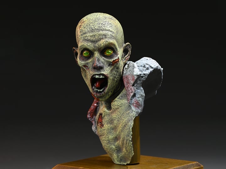 MMMToys Zombie 1/6 Scale Resin Bust, 4-Inch Collectible Statue - View 2