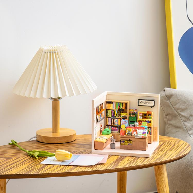 Rolife Super Creator DIY Super Store Fascinating Book Store Model Kit, 6-Inch - View 3
