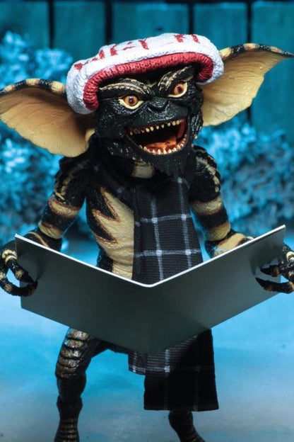 NECA Gremlins Christmas Carol Winter Scene Two-Pack (Set 1) Action Figure Set, 6-Inch - View 6