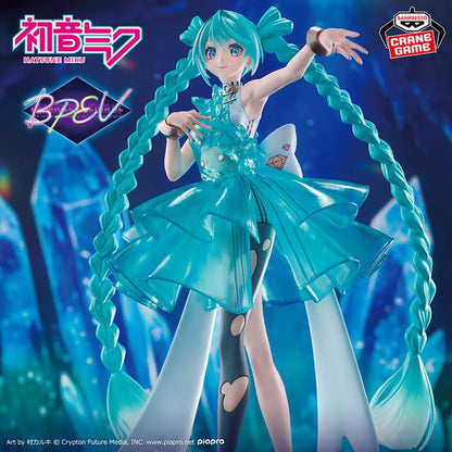 Bandai Banpresto Vocaloid Evolve Clearluxe Hatsune Miku (EmeraldGem) Figure 11-Inch - View 3