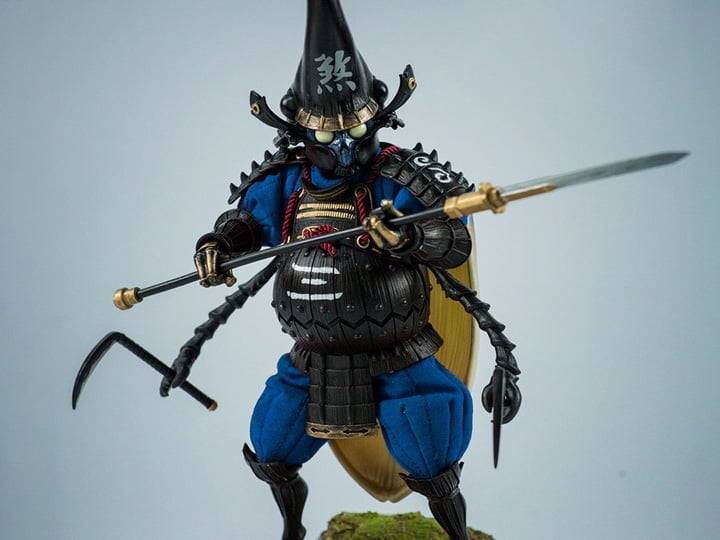 Crowtoys Samurai Beetle Dshitra 1/12 Scale Plastic Figure - View 2